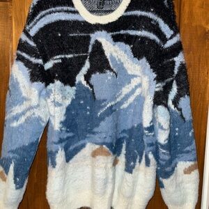 Forever 21 Blue and Black Crewneck Sweater